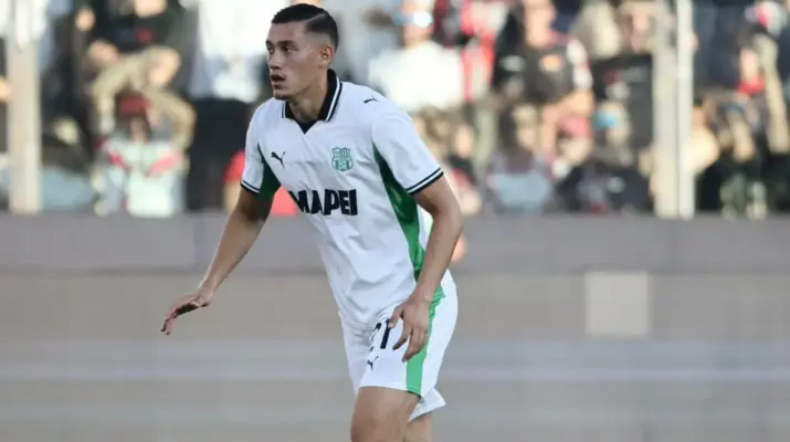 Jay Idzes Jadi Andalan Pertahanan Sassuolo Jelang Ujian Berat Kontra Juventus