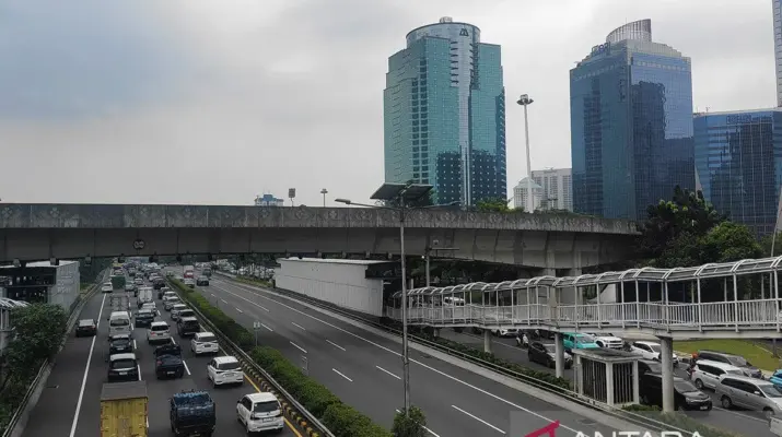 BMKG Prediksi Mayoritas Wilayah Indonesia Berawan, Sejumlah Daerah Berpotensi Hujan Ringan